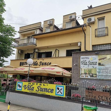 Hotel Vila Sunce Stara Pazova Exteriér fotografie