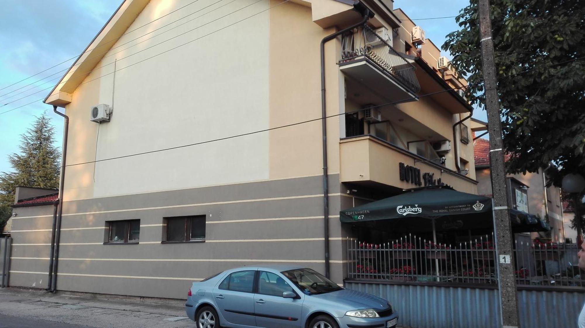 Hotel Vila Sunce Stara Pazova Exteriér fotografie