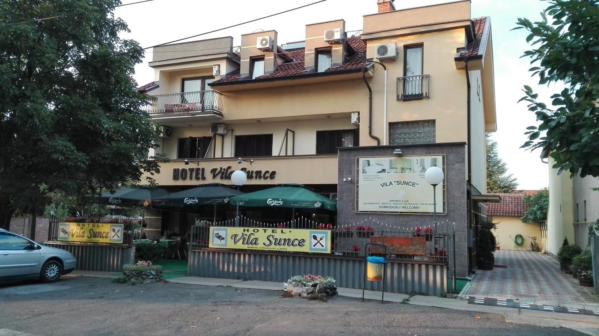 Hotel Vila Sunce Stara Pazova Exteriér fotografie