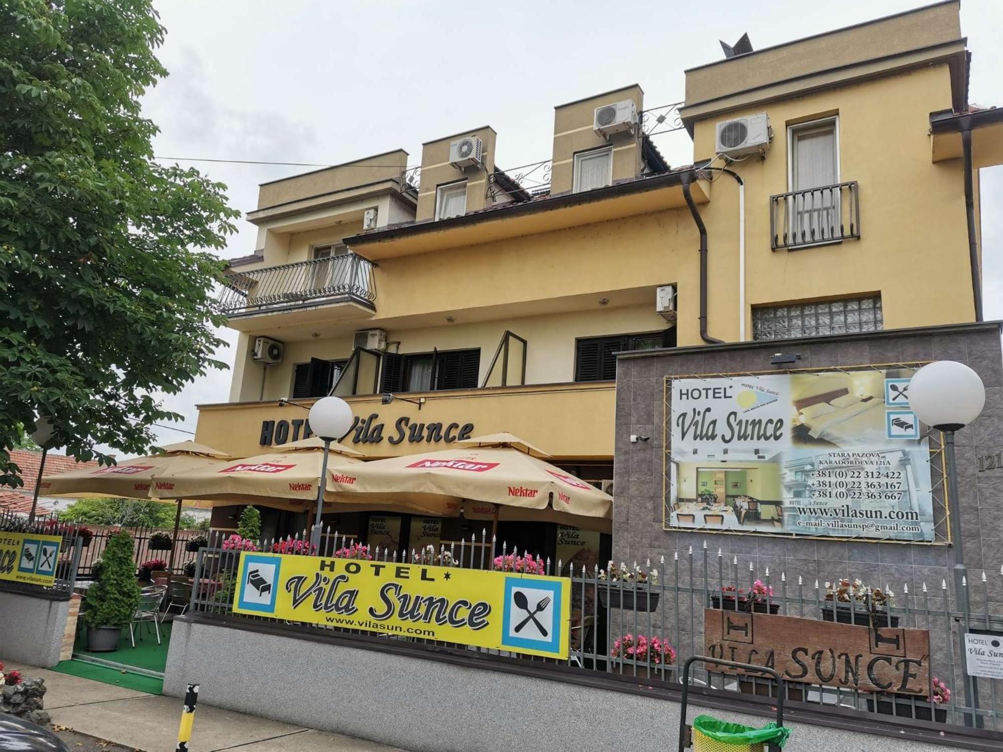 Hotel Vila Sunce Stara Pazova Exteriér fotografie