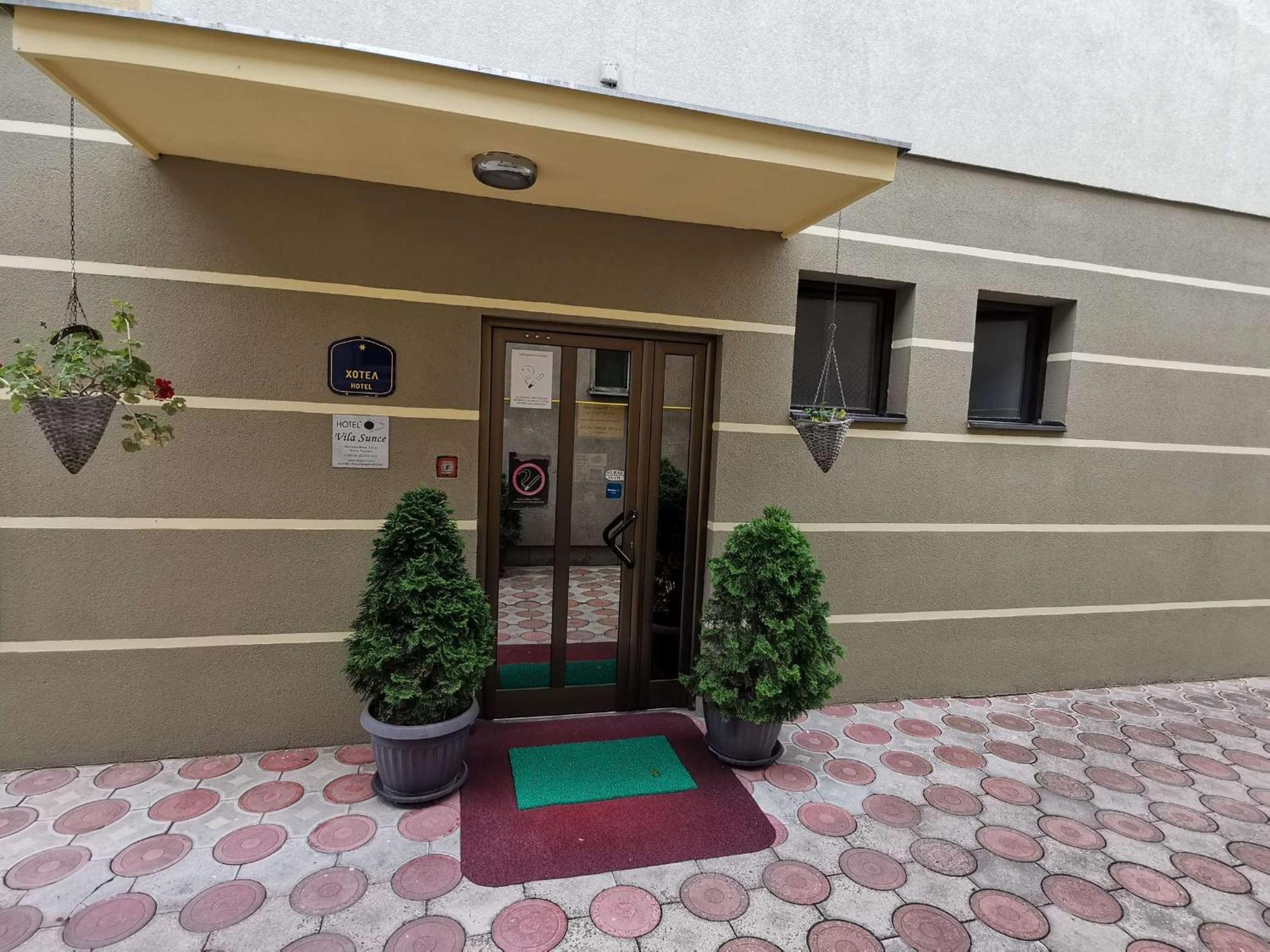 Hotel Vila Sunce Stara Pazova Exteriér fotografie